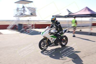 media/Nov-03-2025-Lets Ride (Mon) [[4d74c1c4d3]]/B Group/Grid/